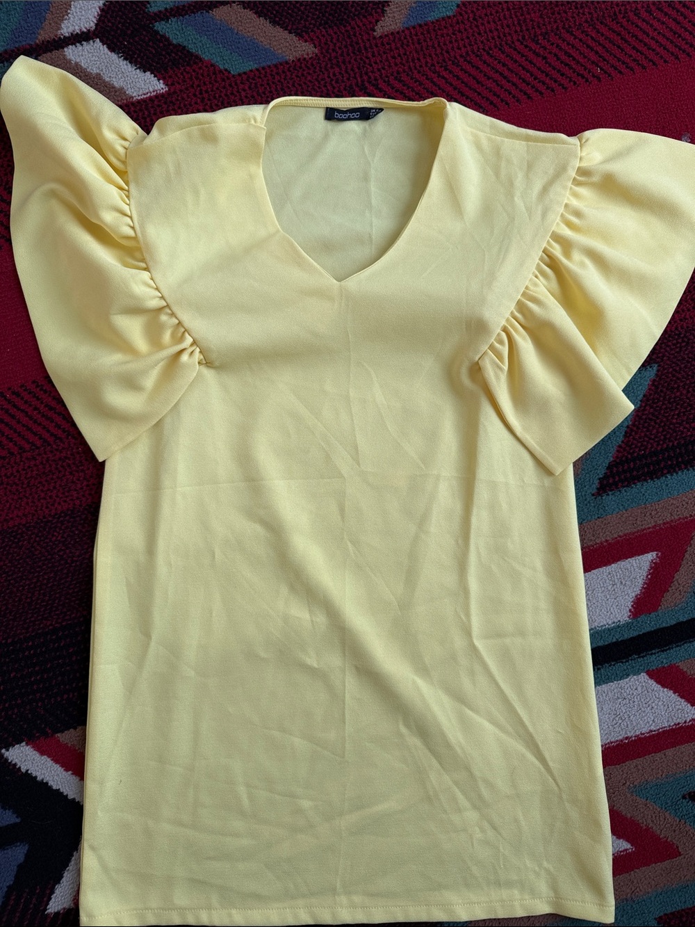 Boohoo Pale Yellow V-Neck Ruffle Sleeve Top